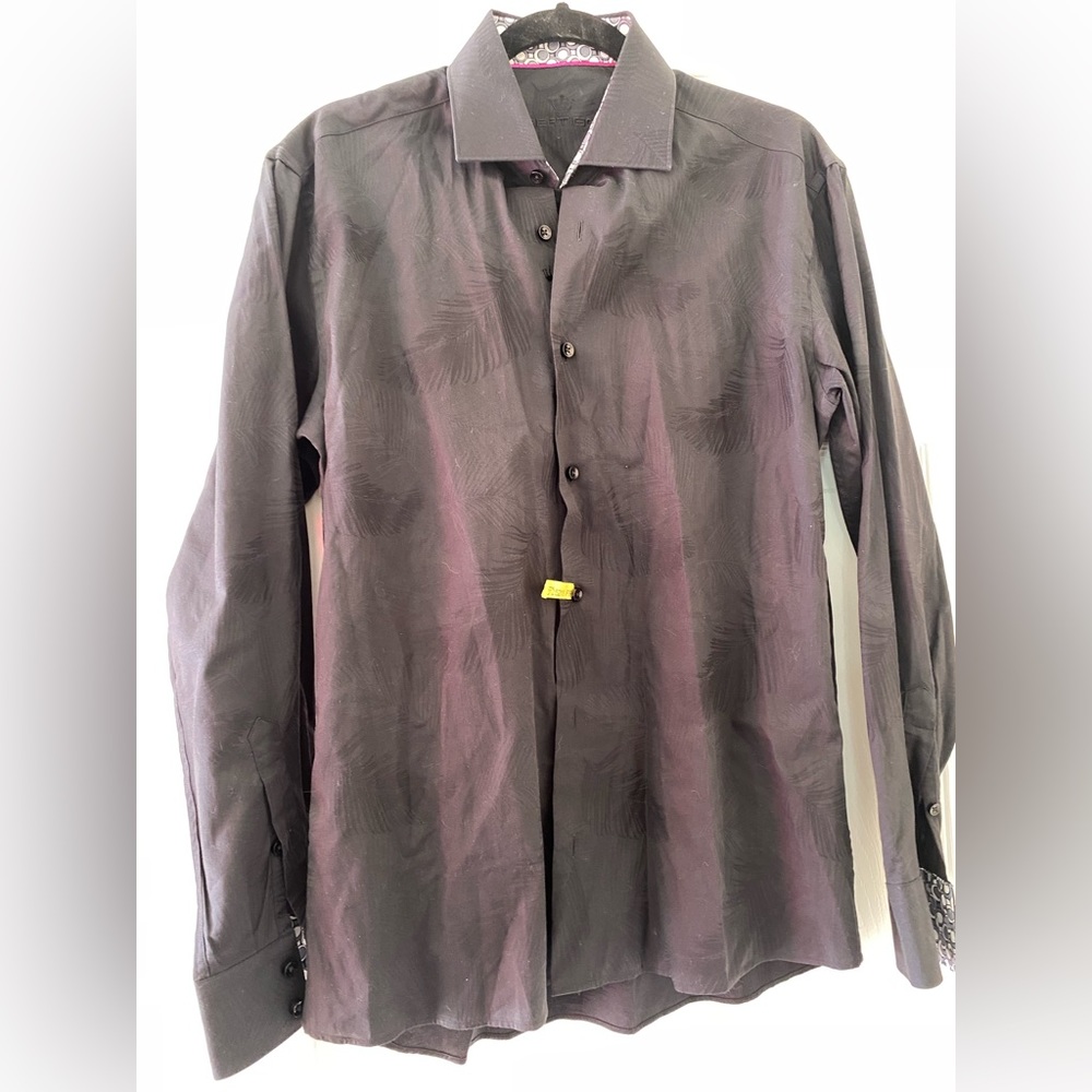 Bertigo Men’s button down, size Medium